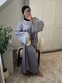 ABAYA PREMIUM PERLES ET STRASS COUSUS MAIN