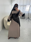 ROBE À DENTELLES MIRAJ TAUPE